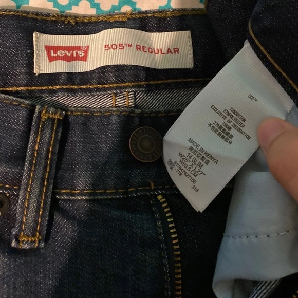 Levi’s Dark Wash High Waisted Jeans - Picture 5 of 6